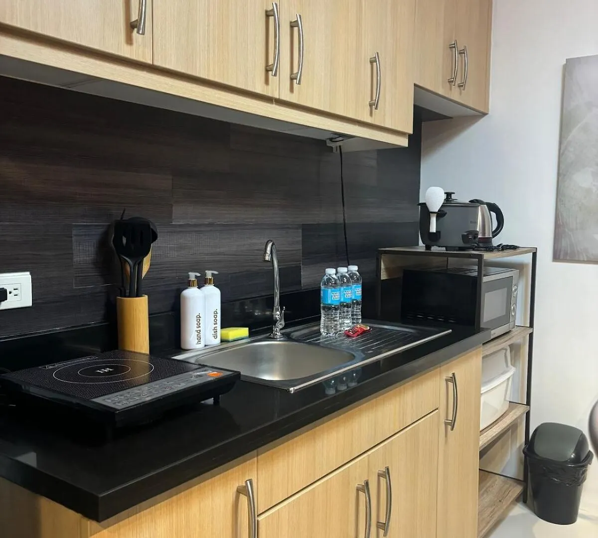 Cozy Studio Unit In Avant Bg Manila Filippinerne